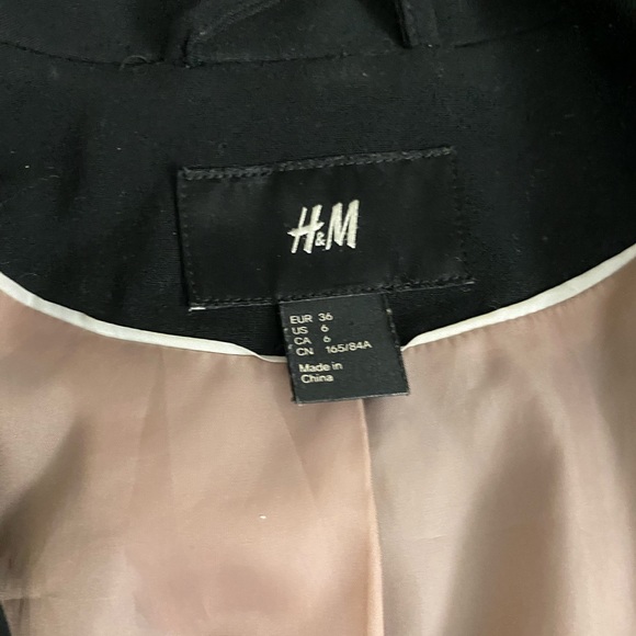 Blazer from H&M - Picture 2 of 4